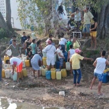 Alcalde dice que acueducto de San Pedro Consolado funciona, “es un elefante blanco”, comunidad