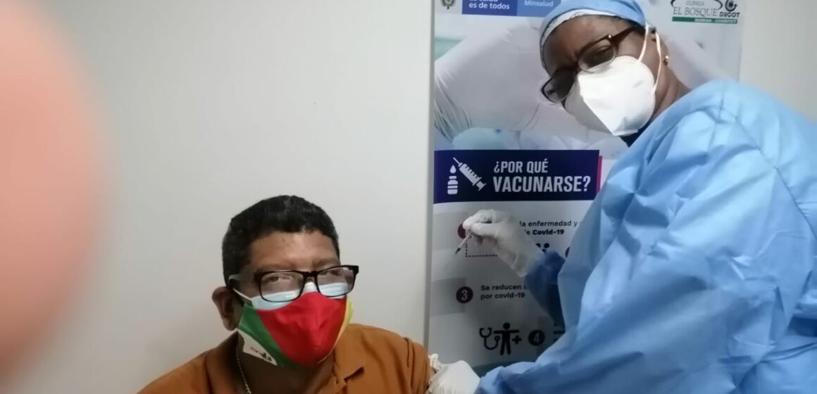 Disponen sólo 1.170 dosis para plan piloto de vacunación a docentes de Cartagena