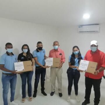 Alcaldía de San Estanislao entrega premios a estudiantes con mejores puntajes Saber 11