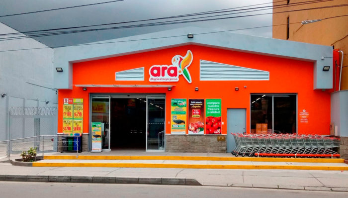 En el barrio Colombiatón de Cartagena se abre la tienda número 700 del supermercado Ara