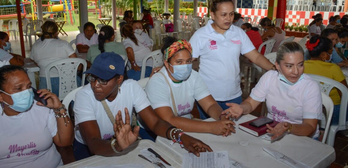 Avanza campaña de Mayerlis Angarita a la Cámara por las víctimas, más de 90 lideresas van con ella