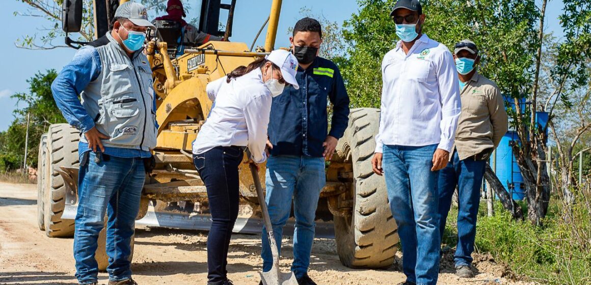 Se inicia adecuación de vía de acceso a Lomas de Matunilla (Turbana)