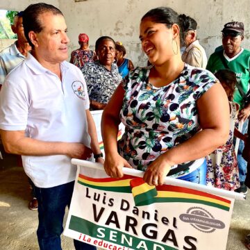 Curules especiales para las víctimas en concejos y asambleas, propone Luis Daniel Vargas