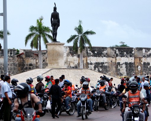 Movilización será pacífica, aseguran miembros del Comité Antidecreto que reúne a más de 40 estaciones de mototaxis Movilización será pacífica, aseguran miembros del Comité Antidecreto que reúne a más de 40 estaciones de mototaxis
