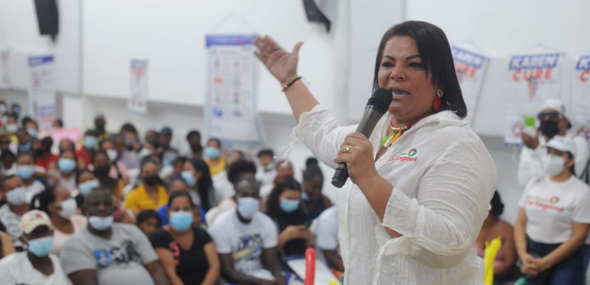 Seguidores de Jacqueline Perea salen de las redes a respaldar a sus candidatos al Senado y Cámara Seguidores de Jacqueline Perea salen de las redes a respaldar a sus candidatos al Senado y Cámara