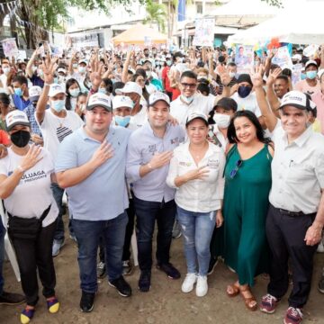 Kike Cabrales, Juliet Jiménez y Zuluaga también llenan a reventar las plazas en Cartagena
