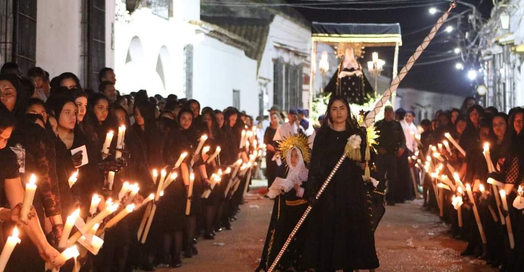 Misas, música sacra y exquisita gastronomía, esa es Mompox en Semana Santa