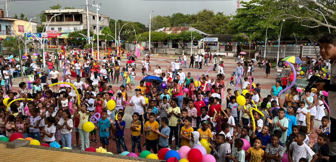 Con juegos y Festival de Crianza Amorosa, Clemencia celebró el Dia del Niño