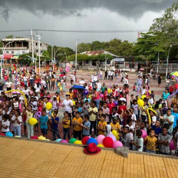 Con juegos y Festival de Crianza Amorosa, Clemencia celebró el Dia del Niño Con juegos y Festival de Crianza Amorosa, Clemencia celebró el Dia del Niño