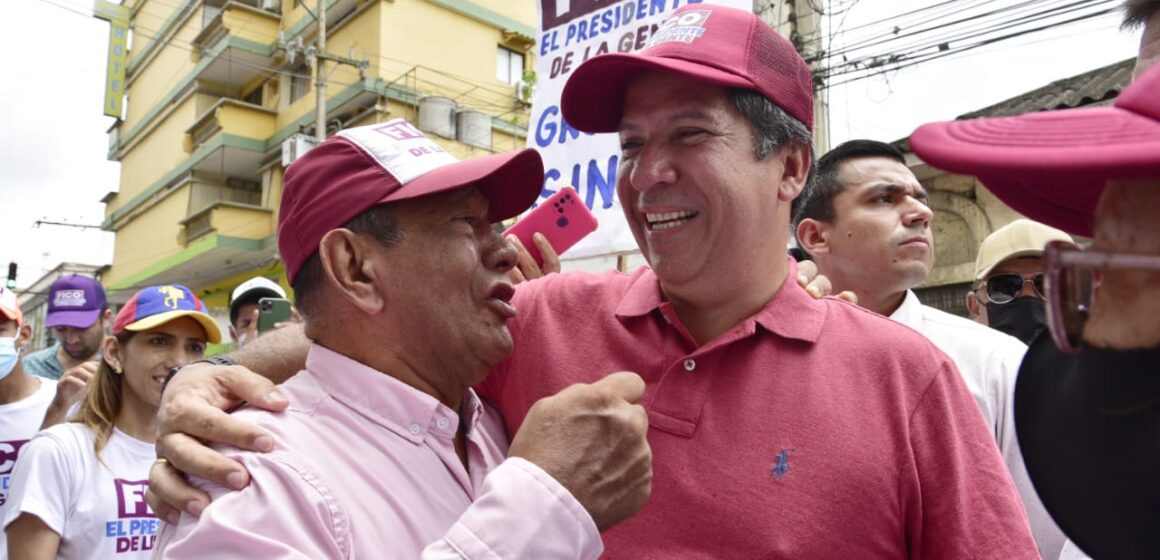 Lara, vice de Fico Gutiérrez cumplirá agenda en Bolívar Lara, vice de Fico Gutiérrez cumplirá agenda en Bolívar