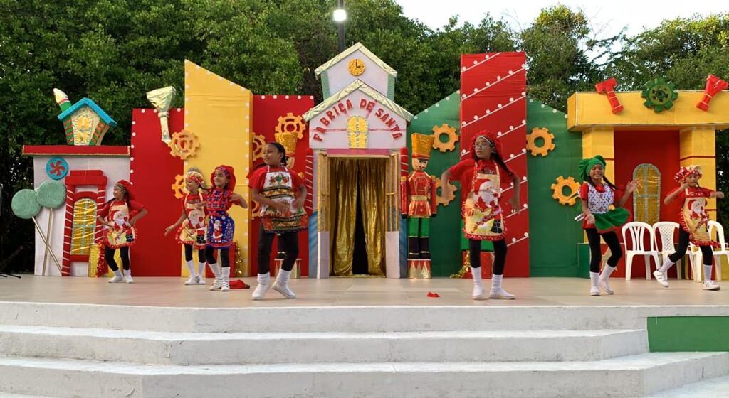 Espectáculo navideño este martes en el parque Espíritu del Manglar