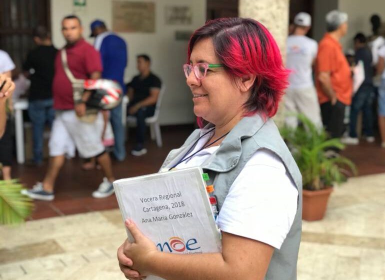 Torpeza de concejales haría fracasar moción contra secretaria Ana González