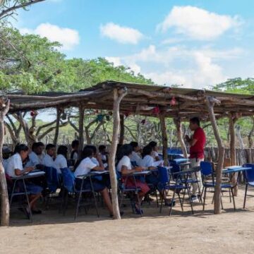 Escuelas seguras en Colombia, aprender no puede ser un desafío de supervivencia Escuelas seguras en Colombia, aprender no puede ser un desafío de supervivencia