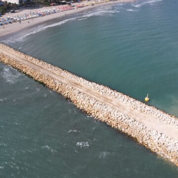 Ejecutor e interventor desmienten a Capitán del Puerto sobre obras de protección costera Ejecutor e interventor desmienten a Capitán del Puerto sobre obras de protección costera
