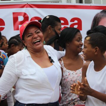 «Chamba» para las mujeres y el retorno de la «cívica» para mejorar seguridad, propone Jacque Perea