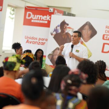 Dumek Turbay presentó su política de atención a población afro