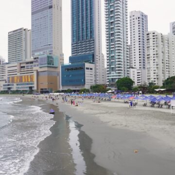 Cartagena cuenta con una nueva playa para el disfrute de turistas y residentes