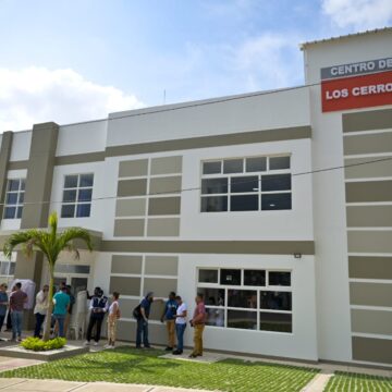 Con una inversión de $9.400 millones inauguran el centro de salud de Los Cerros Con una inversión de $9.400 millones inauguran el centro de salud de Los Cerros