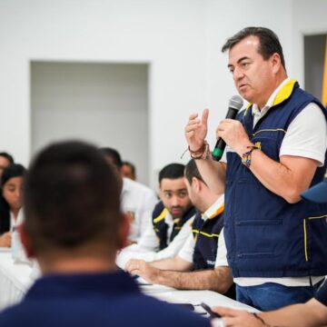 Firme compromiso con Bolívar, director de la UNGRD, Olmedo López, enviará caravana de 50 carrotanques para enfrentar sequía Firme compromiso con Bolívar, director de la UNGRD, Olmedo López, enviará caravana de 50 carrotanques para enfrentar sequía