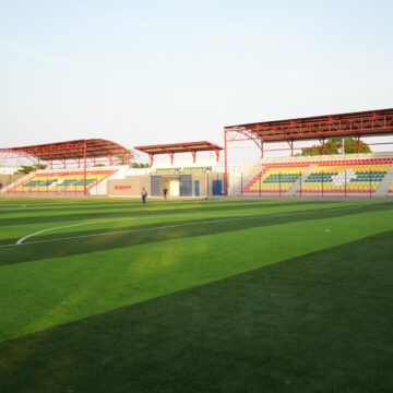 La nueva cara del Estadio de San Fernando, Dau la contrató, la inició y casi la deja lista, Dumek lo inauguró La nueva cara del Estadio de San Fernando, Dau la contrató, la inició y casi la deja lista, Dumek lo inauguró