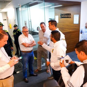 Alcaldía de Cartagena persigue a constructora del Aquarela, allana sus oficinas en Medellín