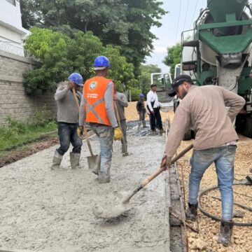 Concretos País es el proveedor en la reparación vial en San José de los Campanos