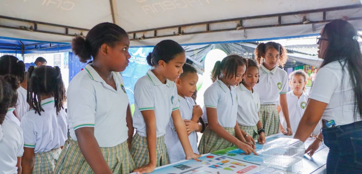 Aguas de Cartagena fomenta la educación ambiental para uso adecuado del alcantarillado Aguas de Cartagena fomenta la educación ambiental para uso adecuado del alcantarillado
