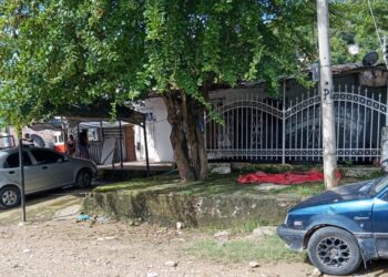 En La.María, varios lavaderos de carros y motos se robaban el agua