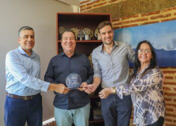 Aguas de Cartagena sigue recibiendo reconocimientos por sus 30 años de servicio, RCN destaca su trabajo