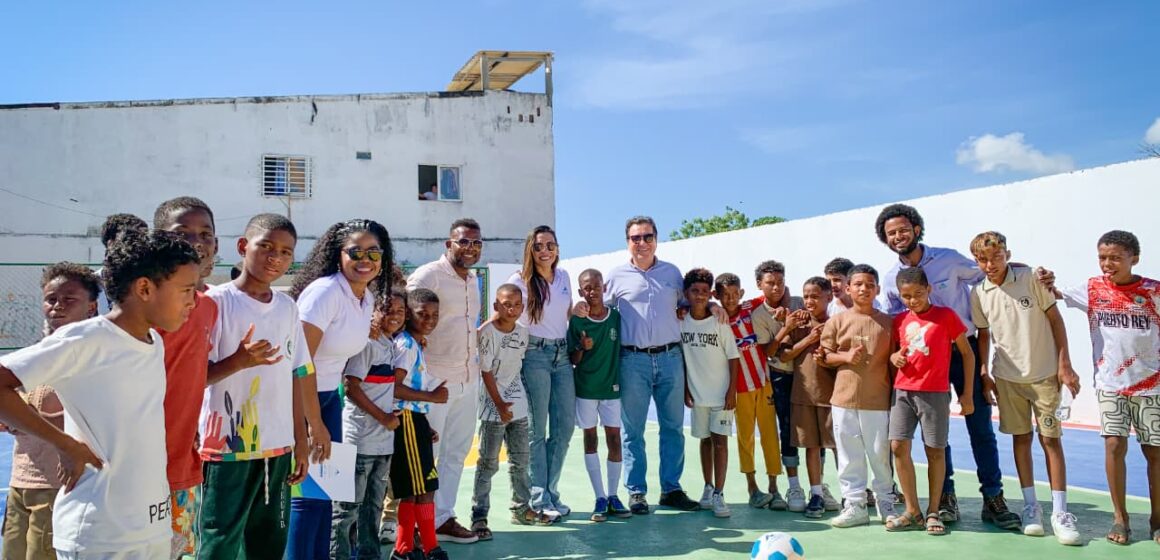 Cuatro buenas obras para Tierra Baja, esfuerzo entre comunidad y Aguas de Cartagena