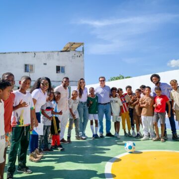 Cuatro buenas obras para Tierra Baja, esfuerzo entre comunidad y Aguas de Cartagena Cuatro buenas obras para Tierra Baja, esfuerzo entre comunidad y Aguas de Cartagena